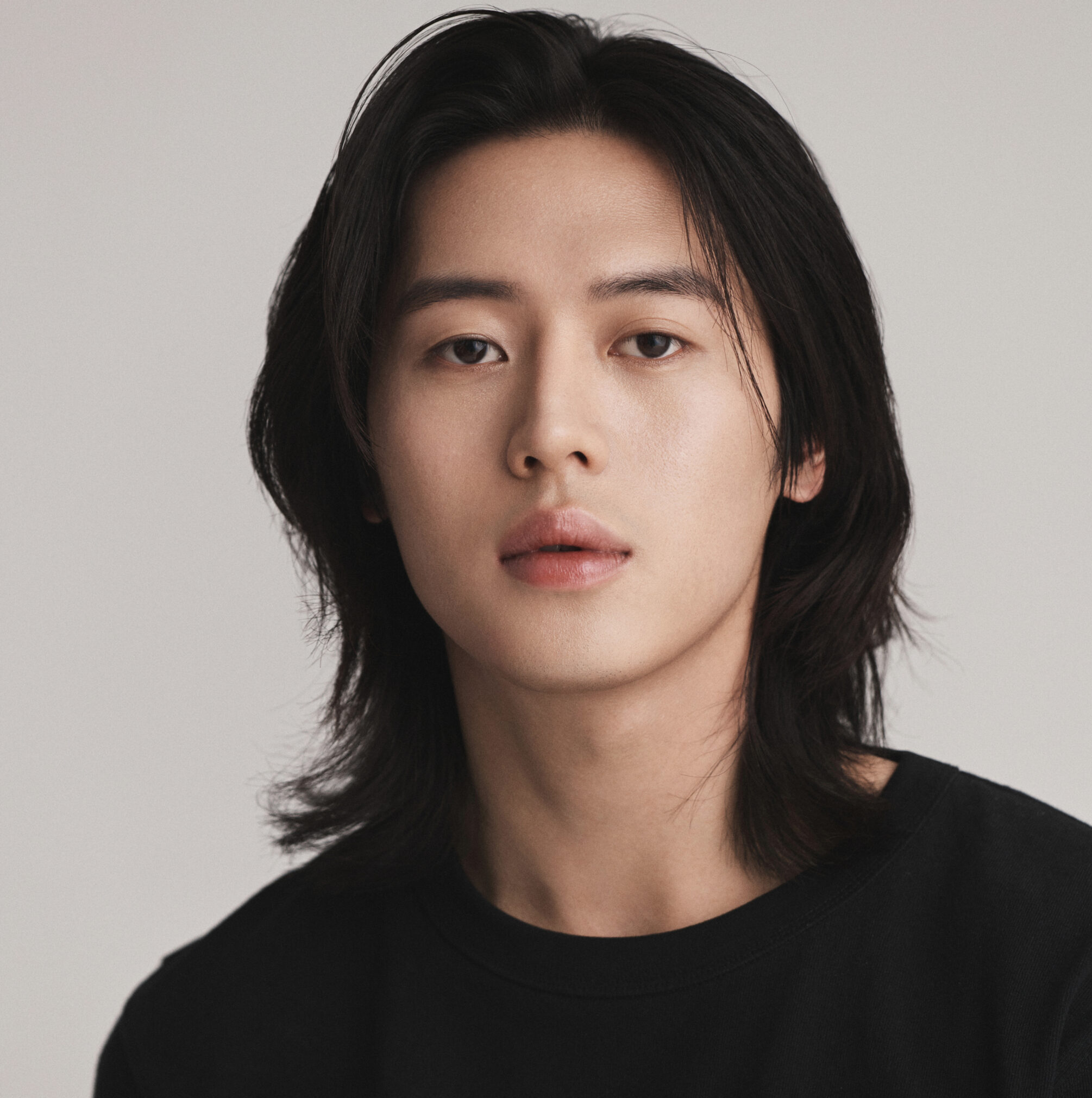 イ・ジュアン LEE-JOO AHN